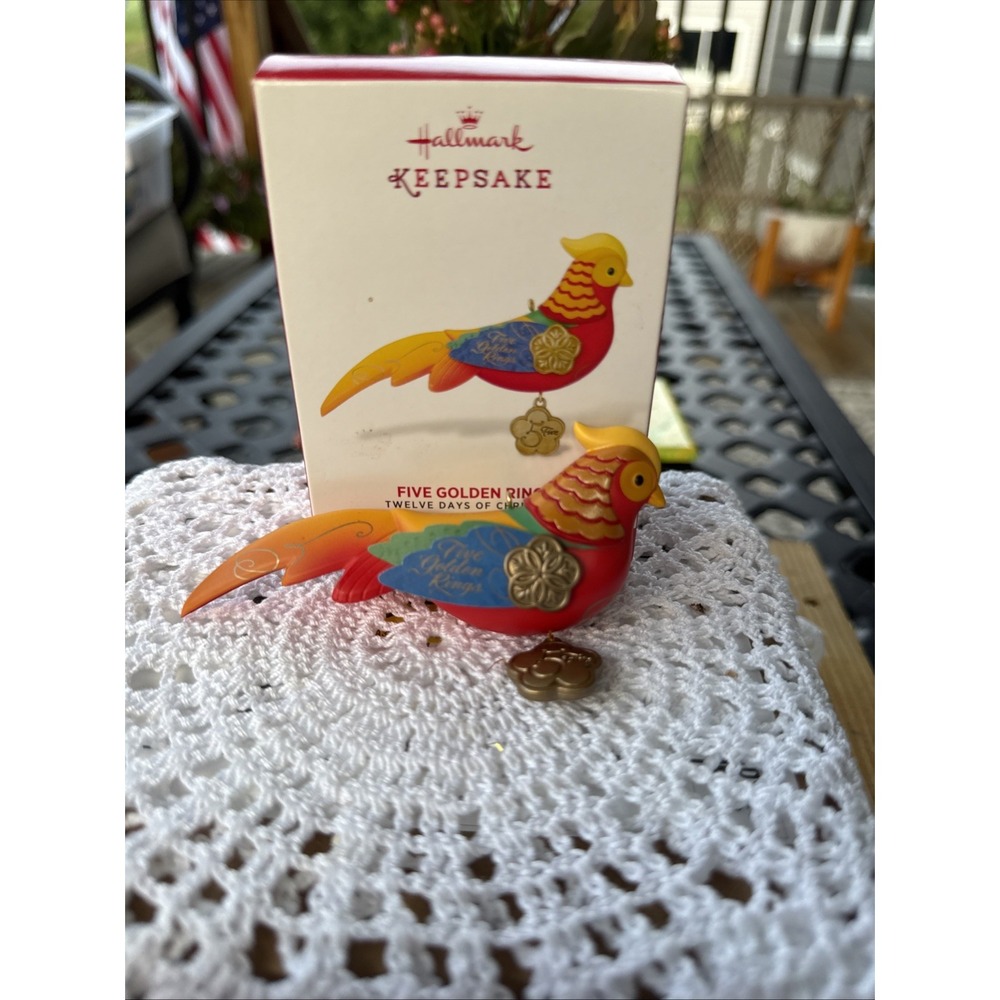 2015 Hallmark Keepsake Five Golden Rings‎ 5th In Twelve Days of Christmas Series